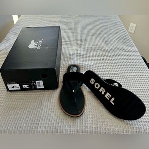 *New* Women’s Sorel Flip Flops